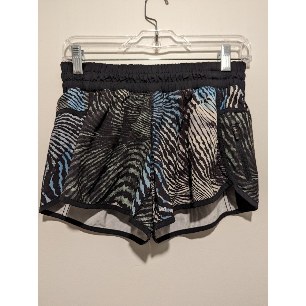 Lululemon RARE Tracker Speed Short Size 6 Seawheeze 2016 Tofino Teal Black